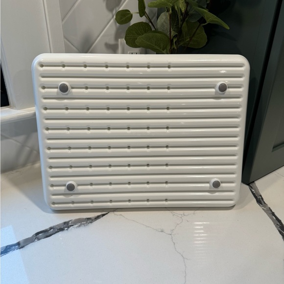 Dish Rack - Used - Picture 4 of 11